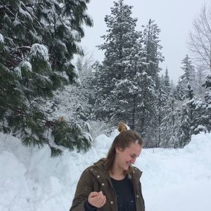 Meet your Posher, Emily